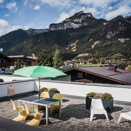 Vierklee - Kinderfreundliche Am Achensee (adults Only) Apartamento Maurach (Achensee)